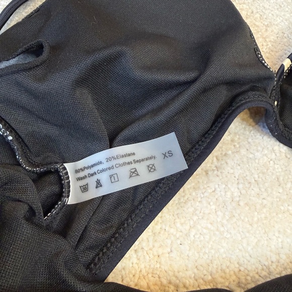 NWT Commense Orange and Black Bird Cut Out One Piece Swim Suit Size XS - Picture 7 of 8